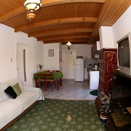 Apartment Mareta